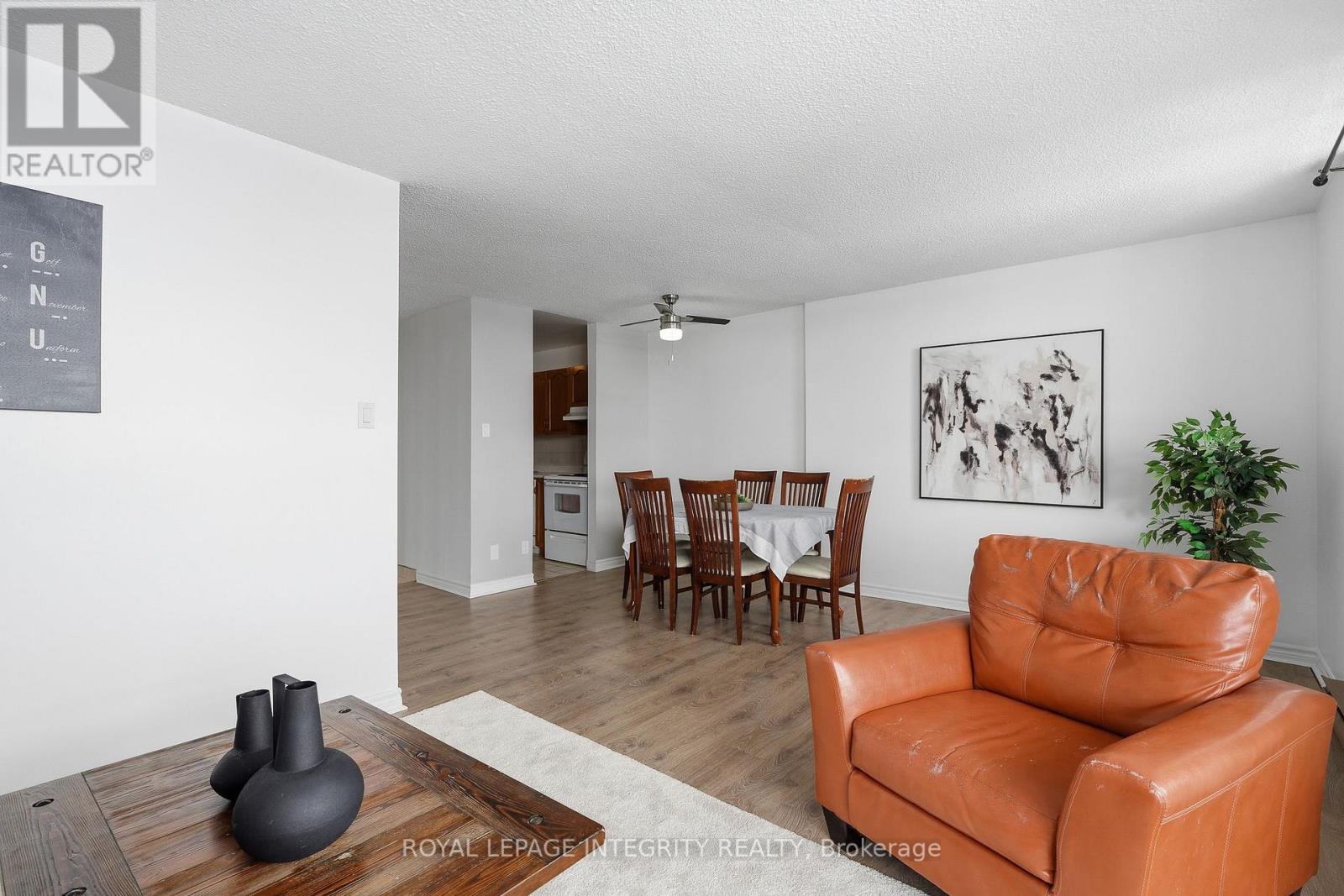 #1110 2000 JASMINE CRESCENT - 7