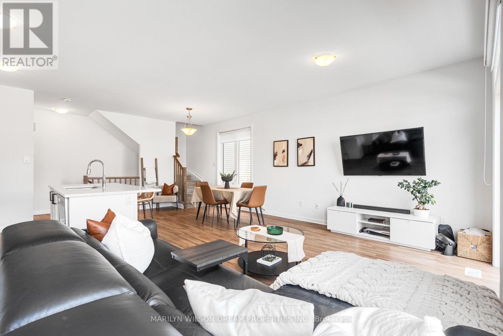 274 ELSIE MACGILL WALK, Ottawa. Luxury613. By Peter Sagos - Image 10