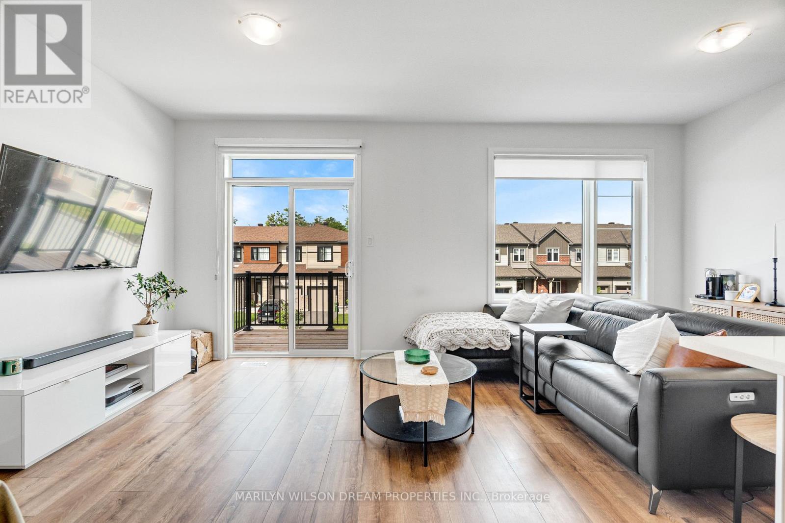 274 ELSIE MACGILL WALK, Ottawa. Luxury613. By Peter Sagos - Image 7