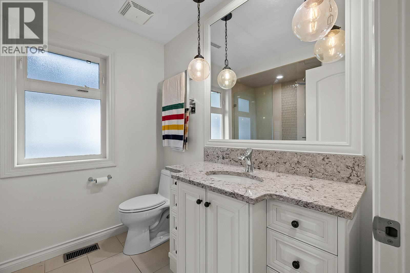 4332 Gallaghers Forest S Road, Kelowna