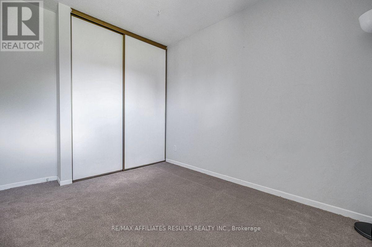 94 – 73 MCCLINTOCK WAY, Ottawa. Luxury613. By Peter Sagos - Image 25