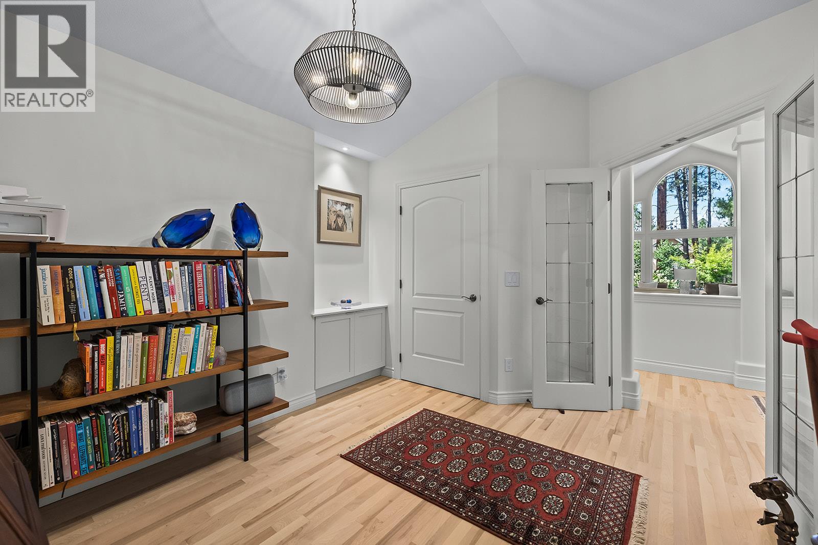 4332 Gallaghers Forest S Road, Kelowna