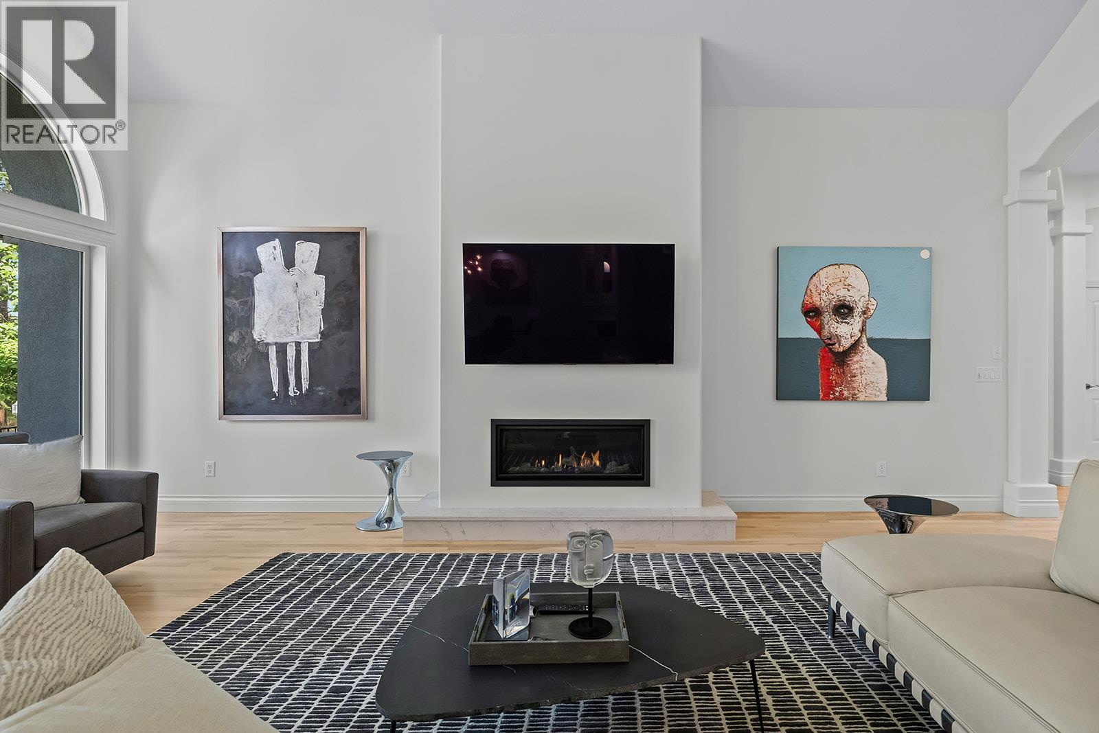 4332 Gallaghers Forest S Road, Kelowna