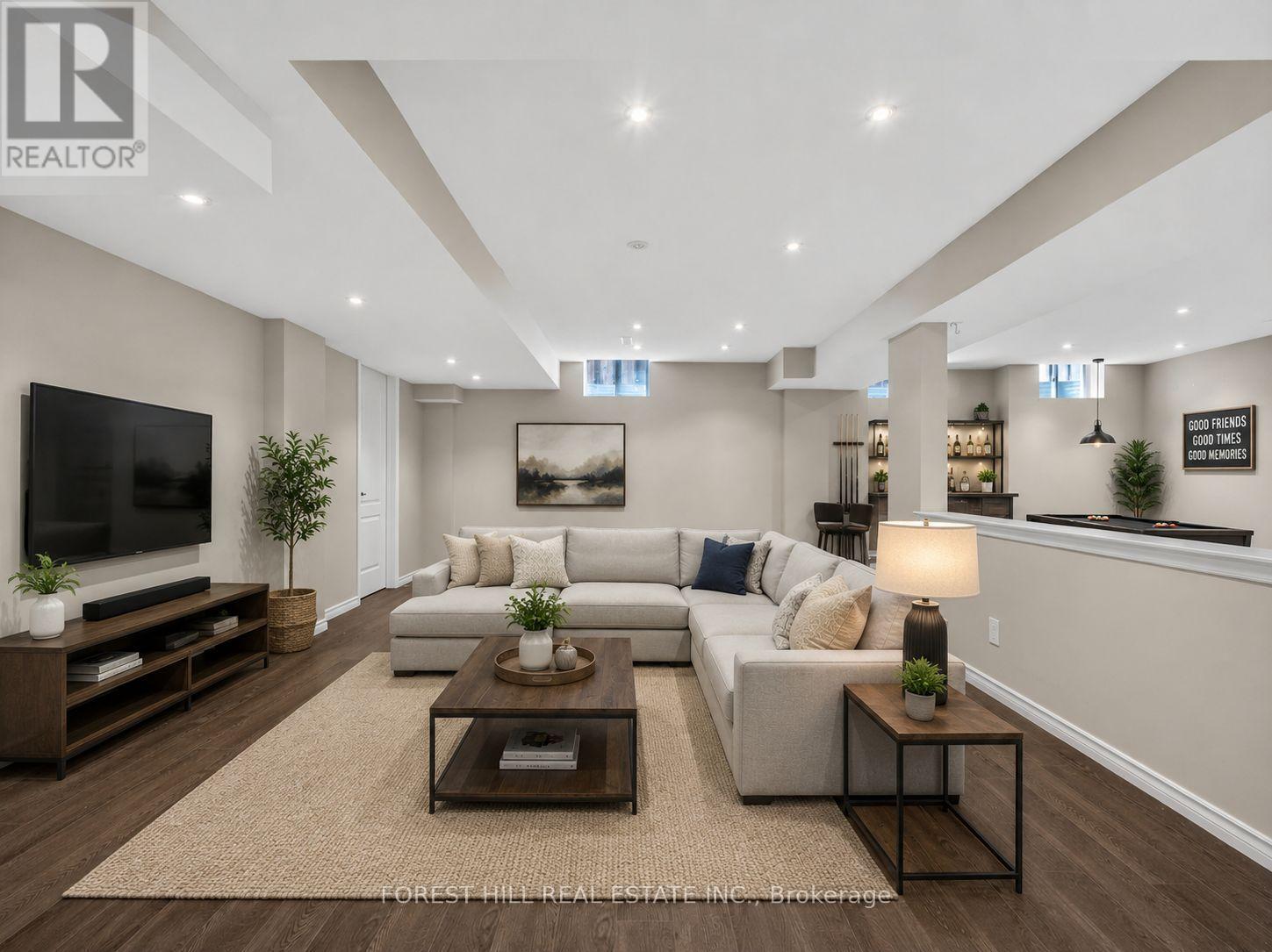 22 MCCOMBE LANE - 35