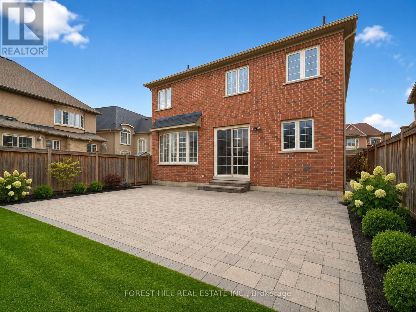22 MCCOMBE LANE - 43