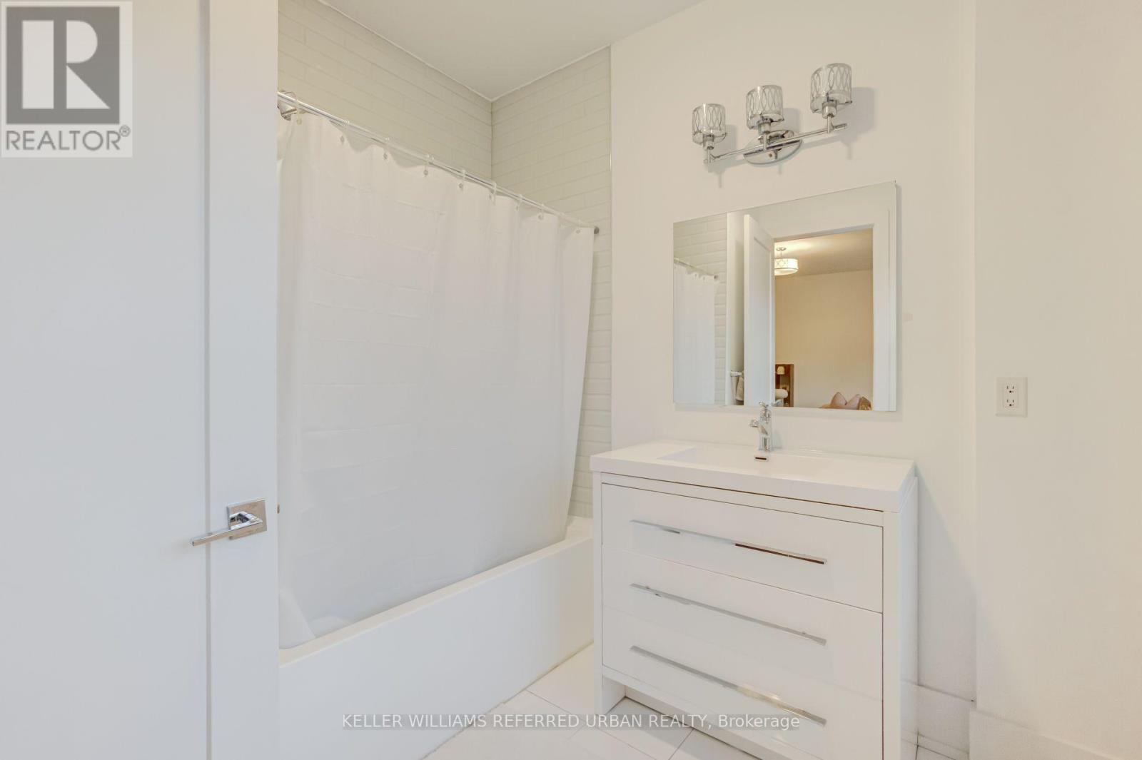 57 AMBLESIDE AVENUE - Image 31