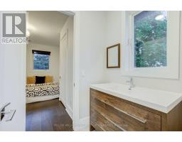 57 Ambleside Avenue, Toronto, ON M8Z2H8 Photo 35