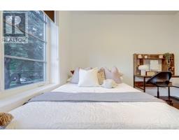 57 Ambleside Avenue, Toronto, ON M8Z2H8 Photo 28