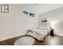 57 Ambleside Avenue, Toronto, ON M8Z2H8 Photo 45