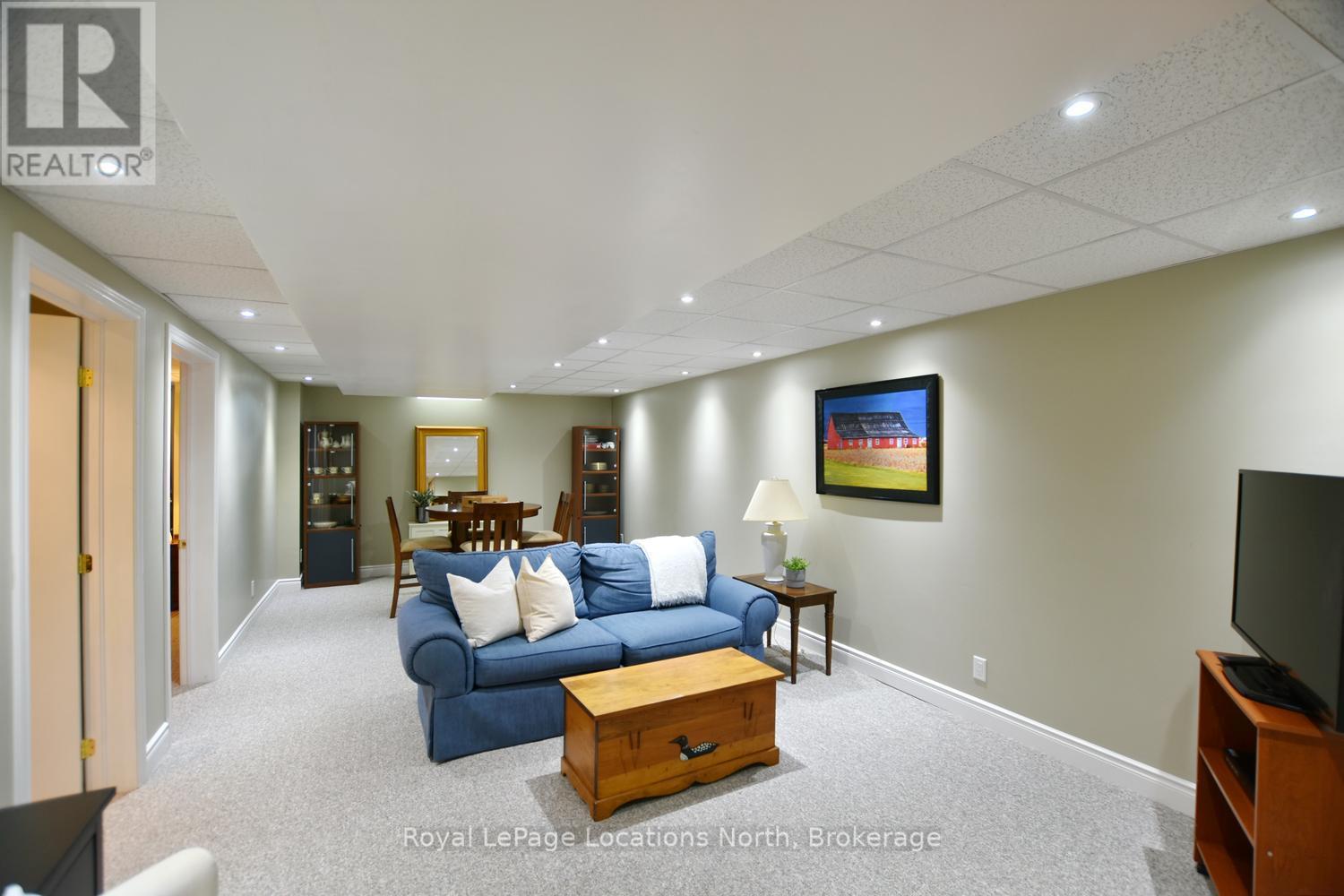 58 CLUBHOUSE DRIVE - 28