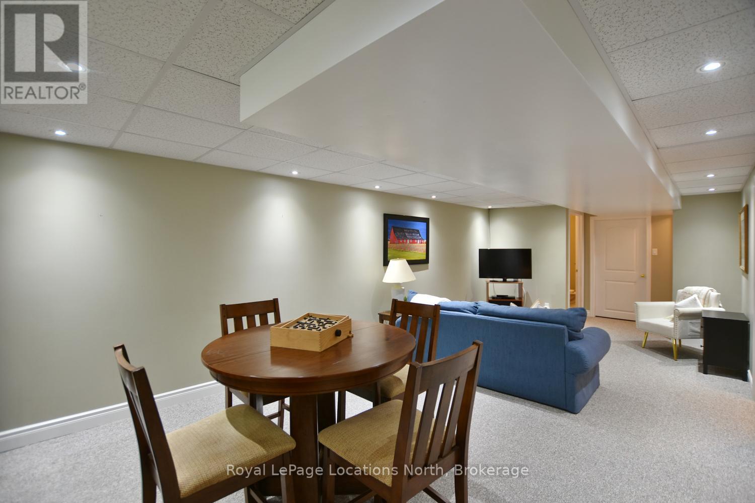 58 CLUBHOUSE DRIVE - 29