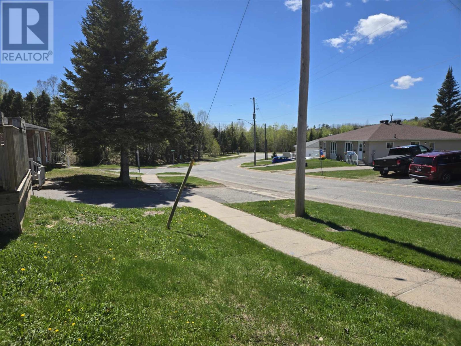 179 Taylor BLVD - 4