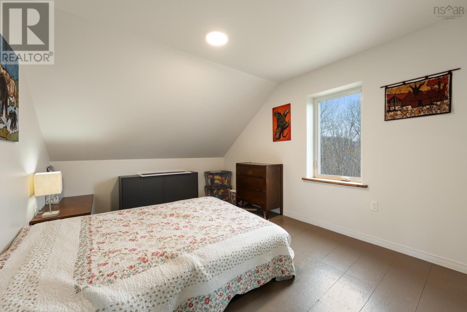 550 River Road - 35