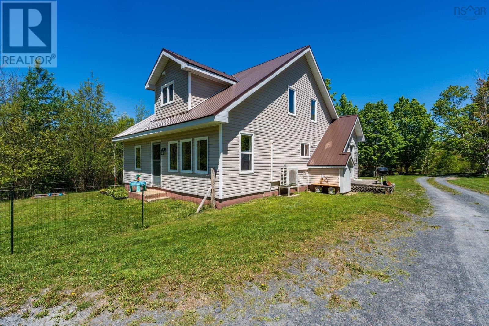 550 River Road - 49