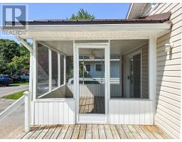 8 Cherokee Lane E, Ashfield Colborne Wawanosh, ON N7A3Y2 Photo 7