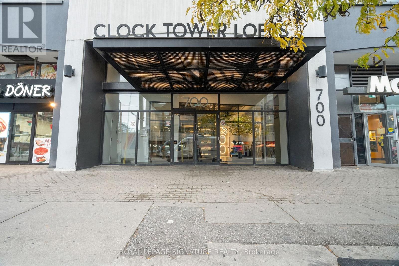 #403 700 KING STREET W - 22