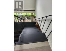 6 Brenham Crescent, Toronto, ON M2M2L1 Photo 20