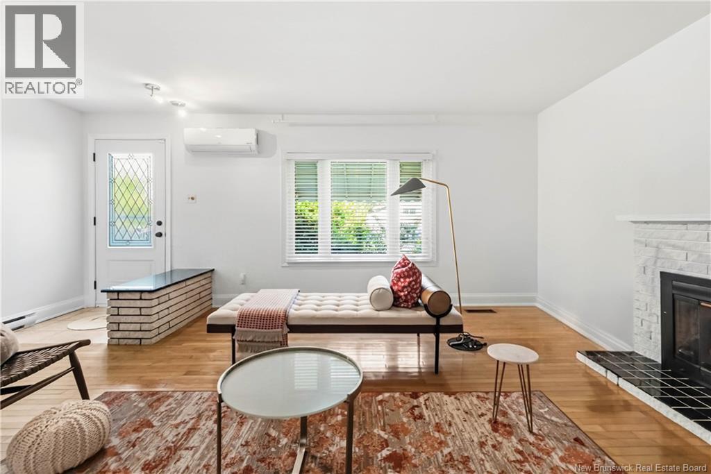 37 Winter Avenue - 11