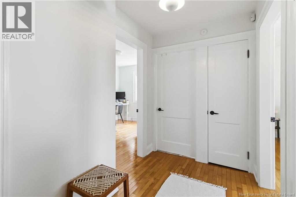 37 Winter Avenue - 22