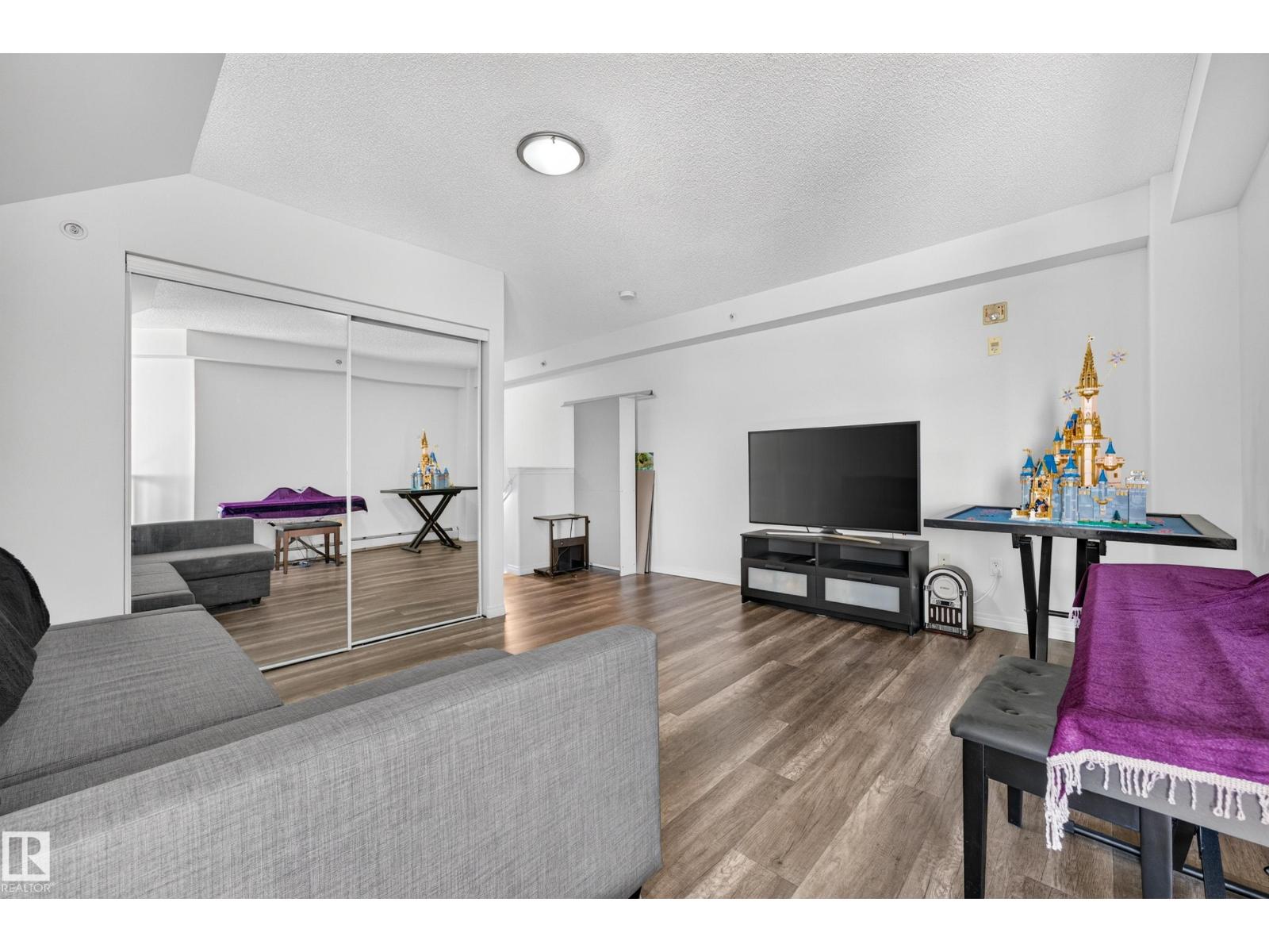 #2420 320 CLAREVIEW STATION DR NW - 24