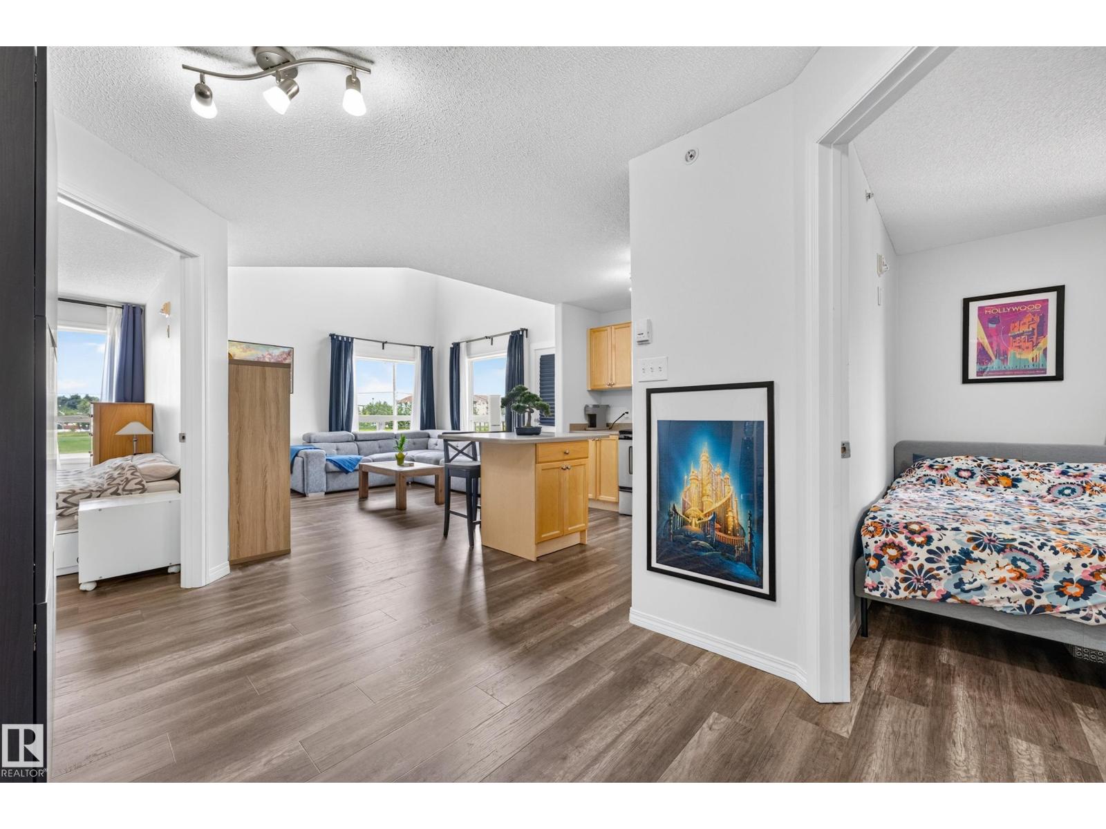 #2420 320 CLAREVIEW STATION DR NW - 4
