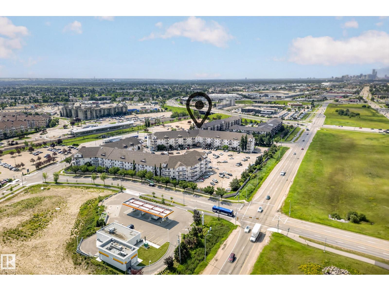 #2420 320 CLAREVIEW STATION DR NW - 41