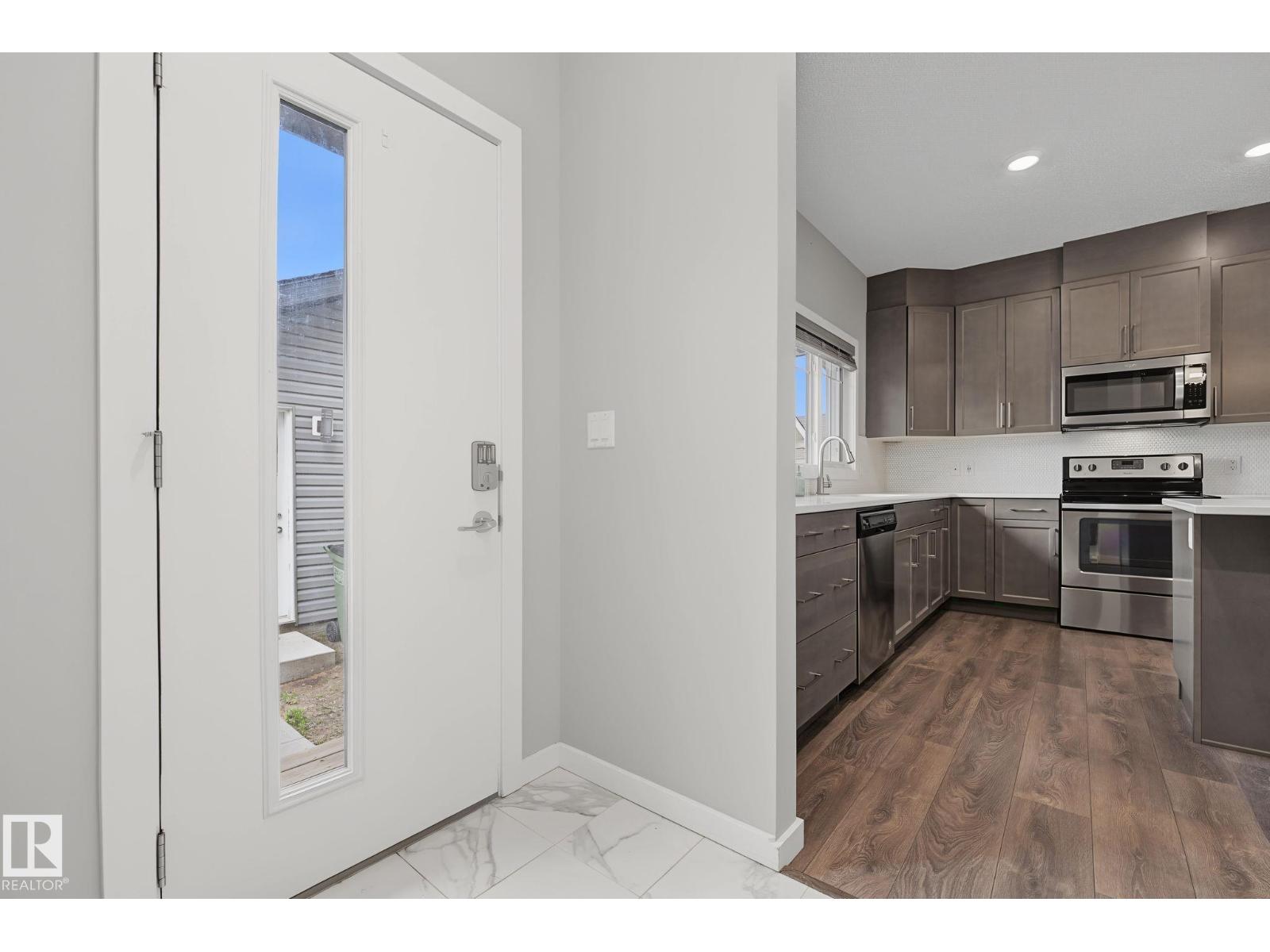 1825 25A ST NW - 13