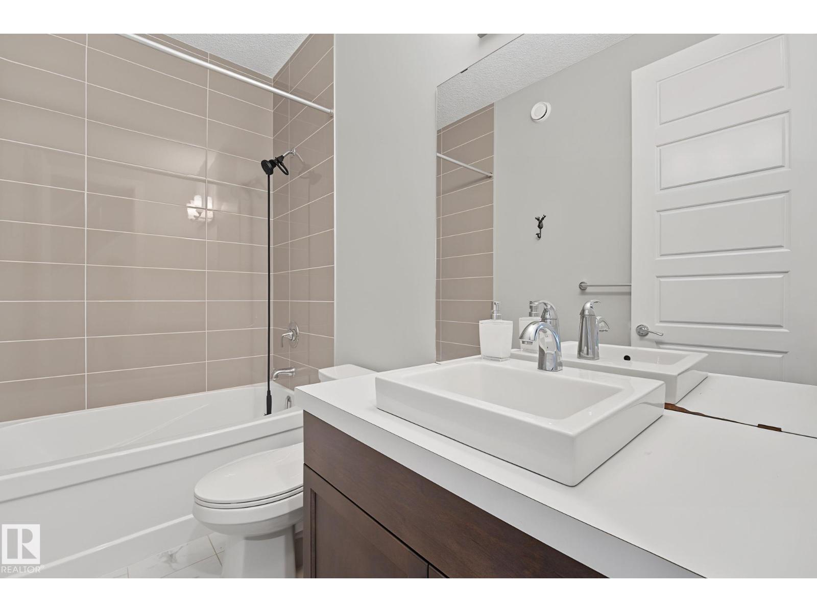 1825 25A ST NW - 14