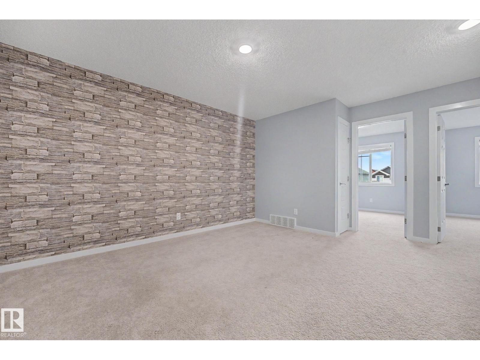 1825 25A ST NW - 17