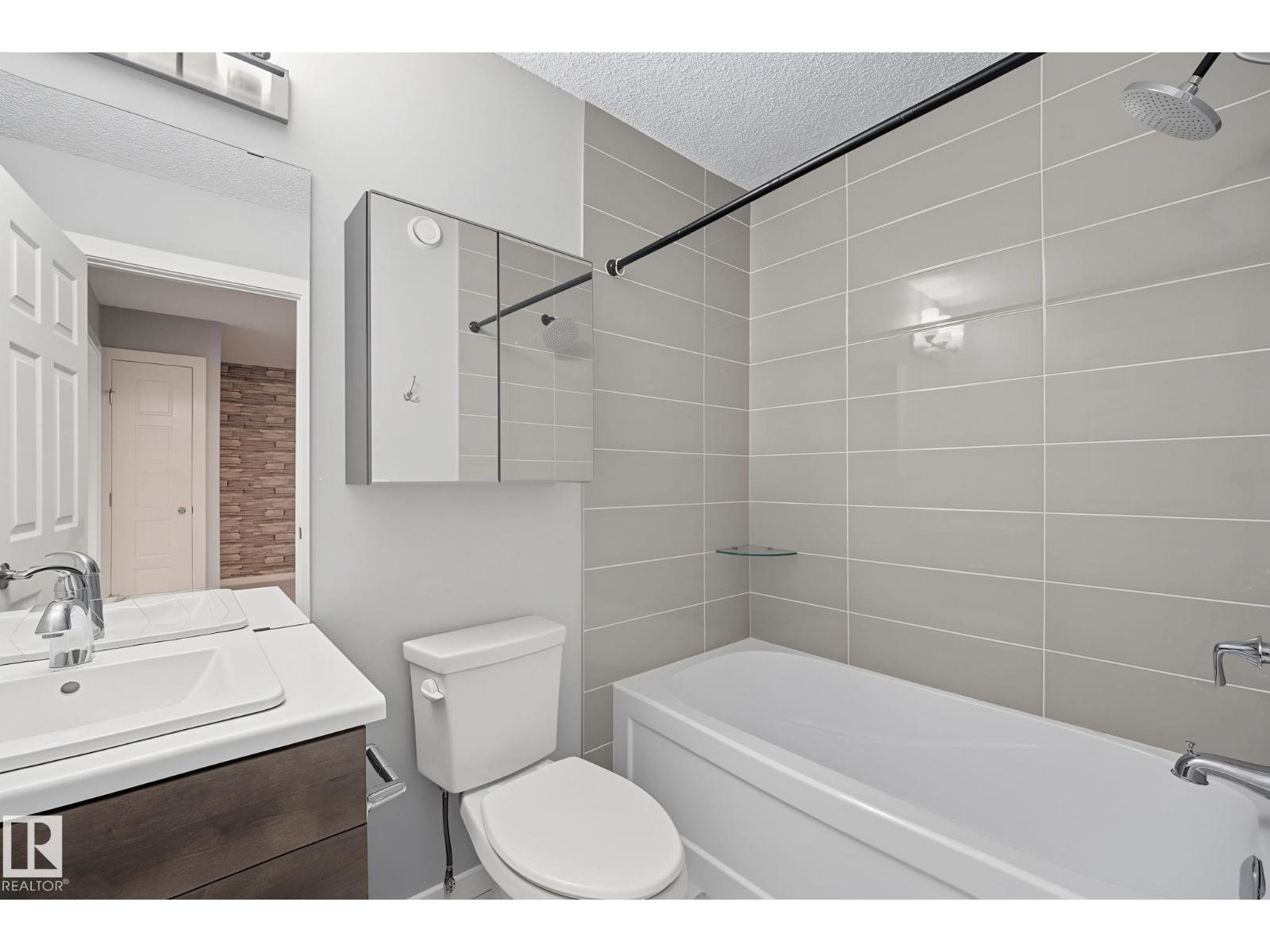 1825 25A ST NW - 26