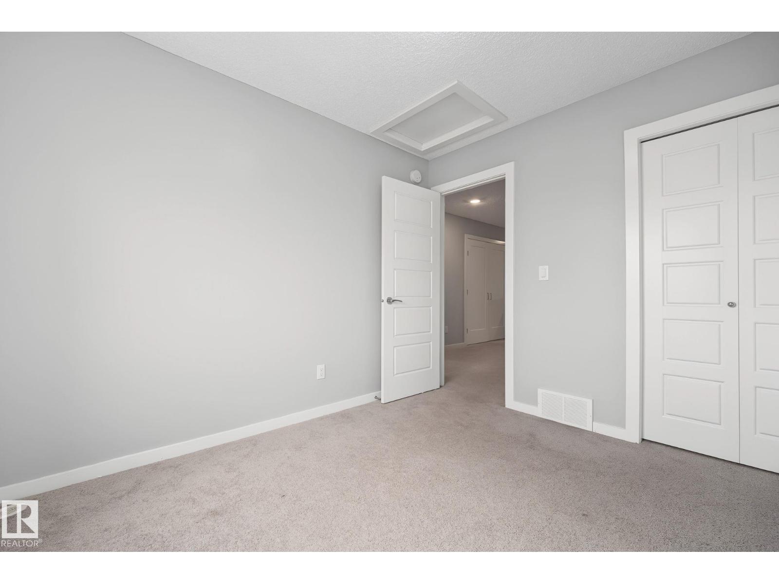 1825 25A ST NW - 33