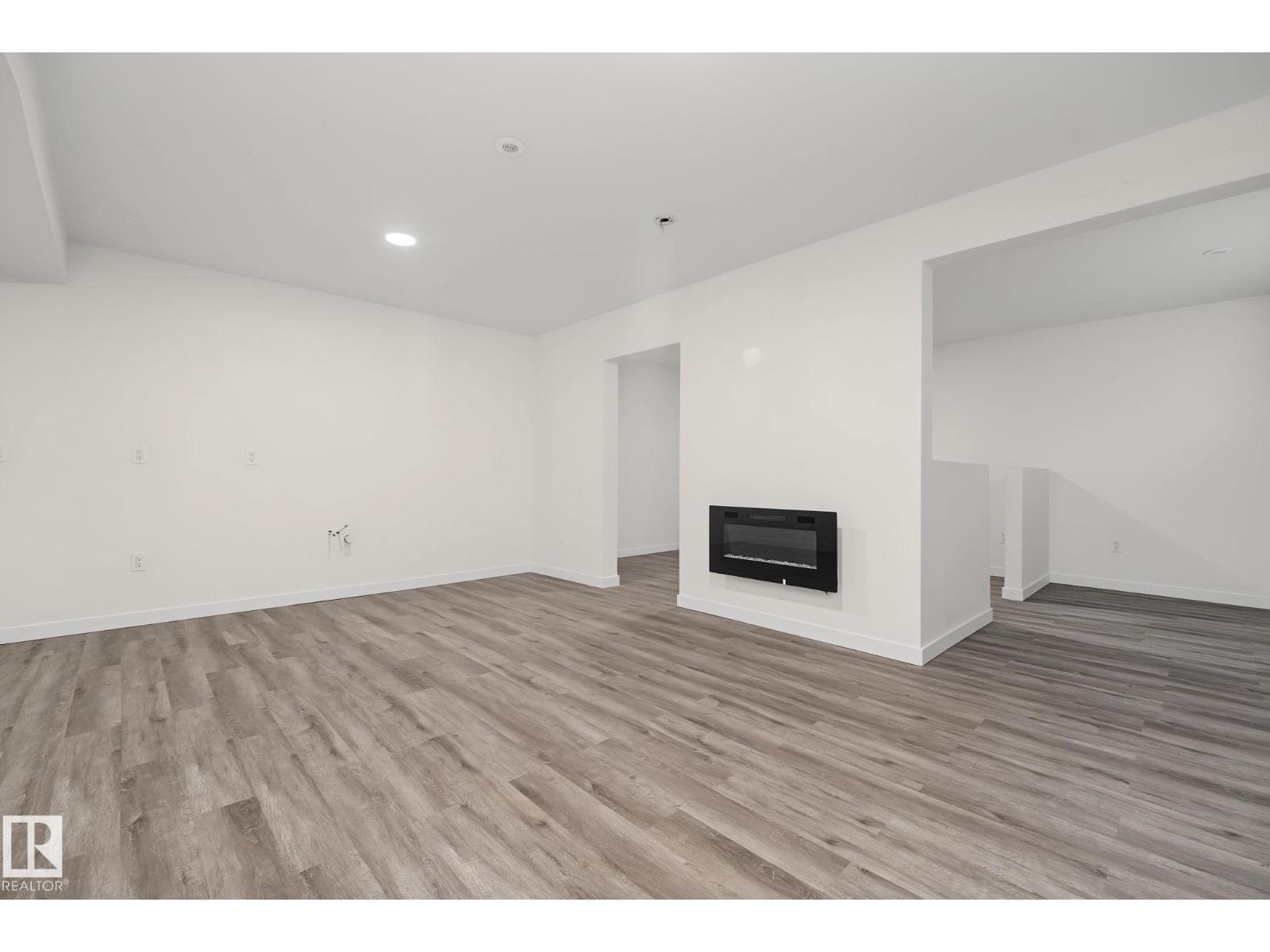 1825 25A ST NW - 35