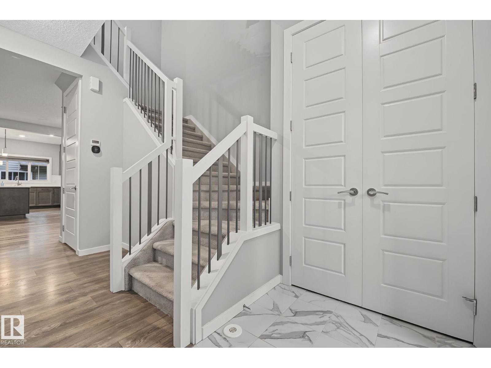 1825 25A ST NW - 4