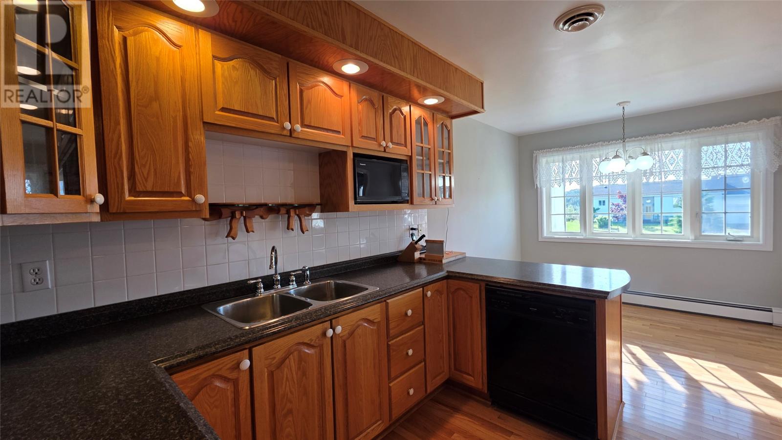 102 Rink Road - 21