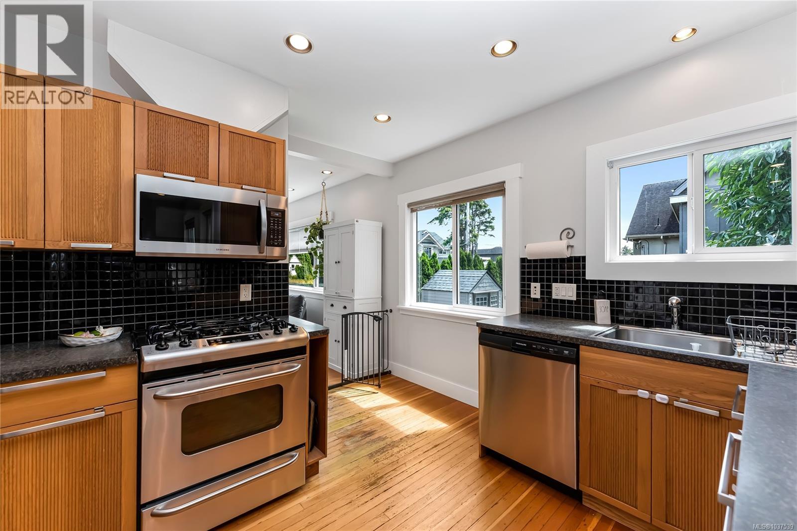 1779 Lillian Rd - 7