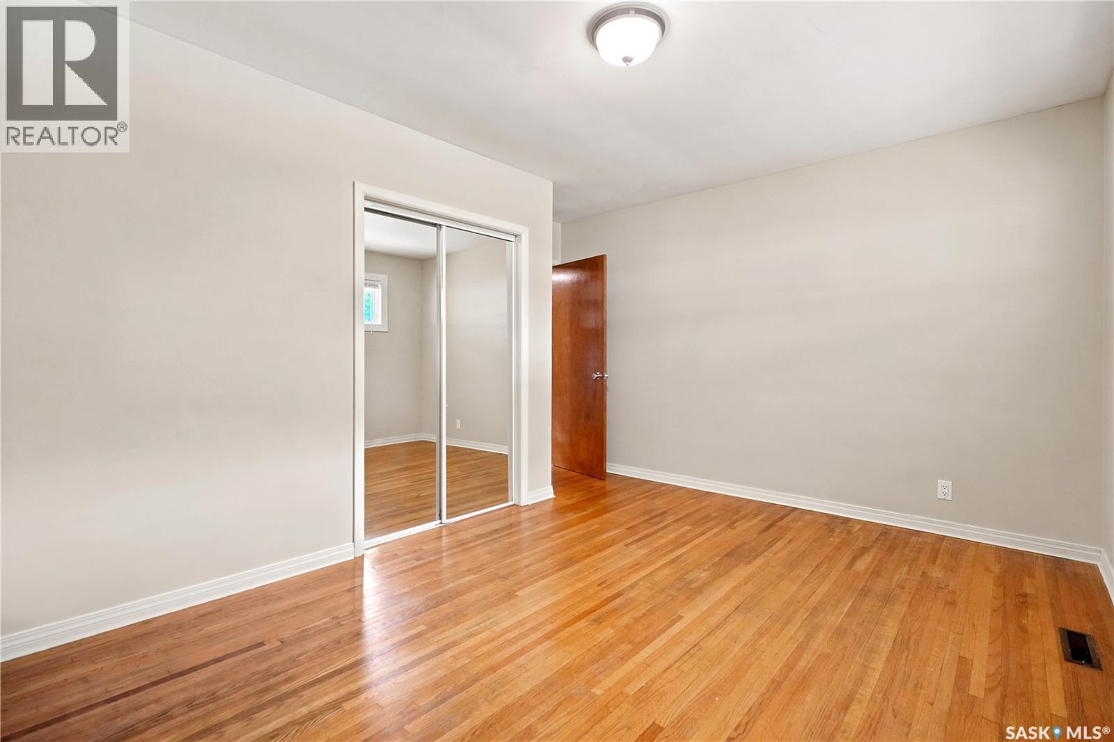 53 Darke CRESCENT - 25