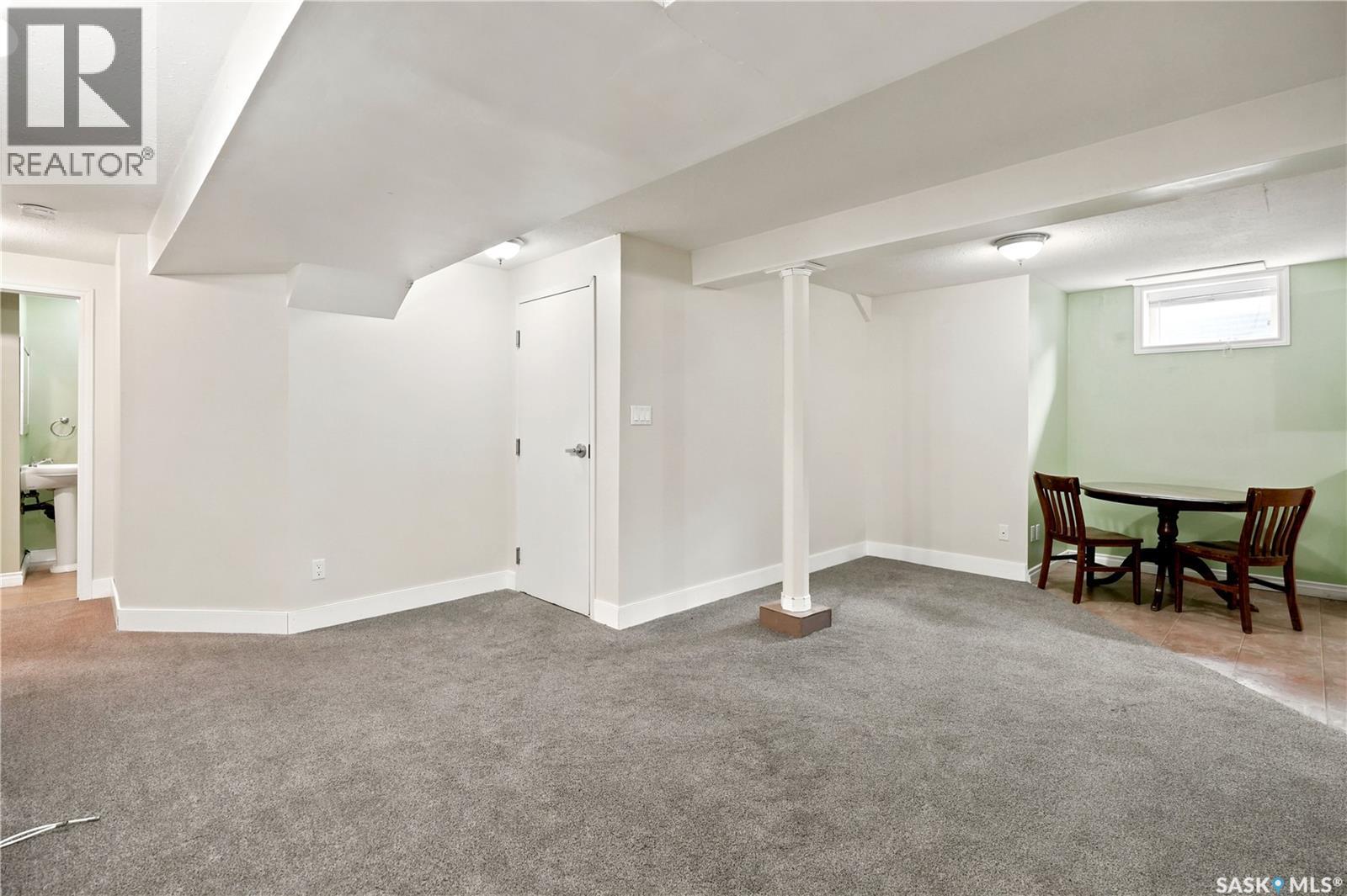 53 Darke CRESCENT - 28