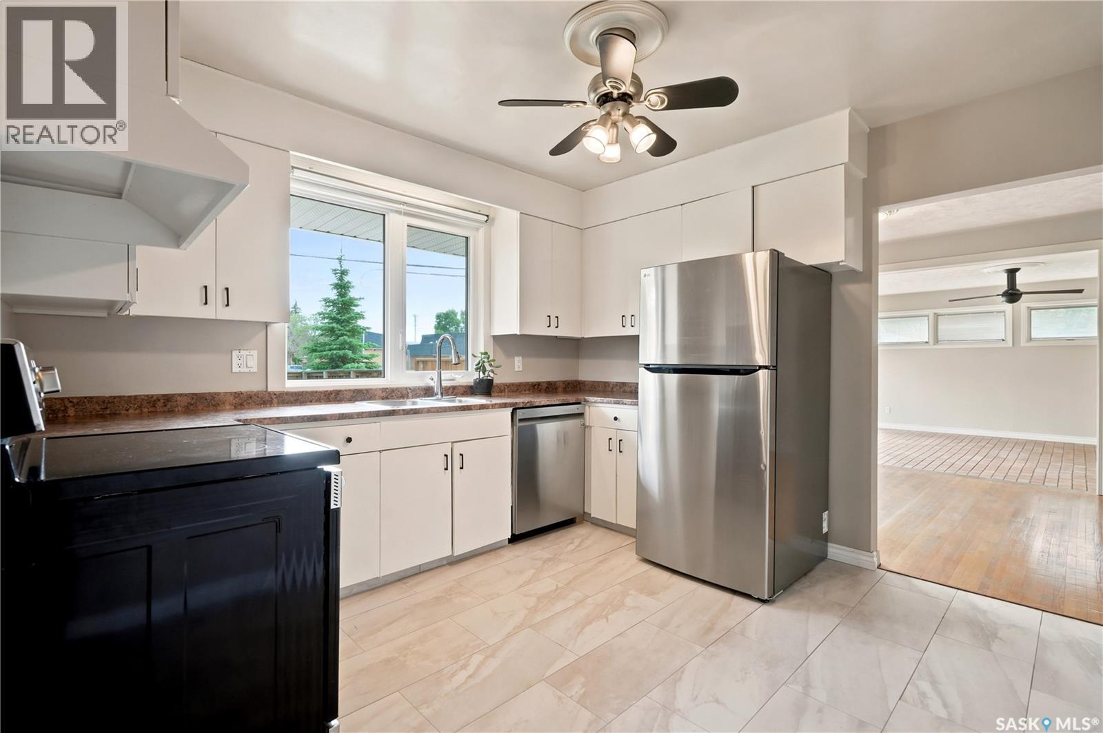 53 Darke CRESCENT - 15