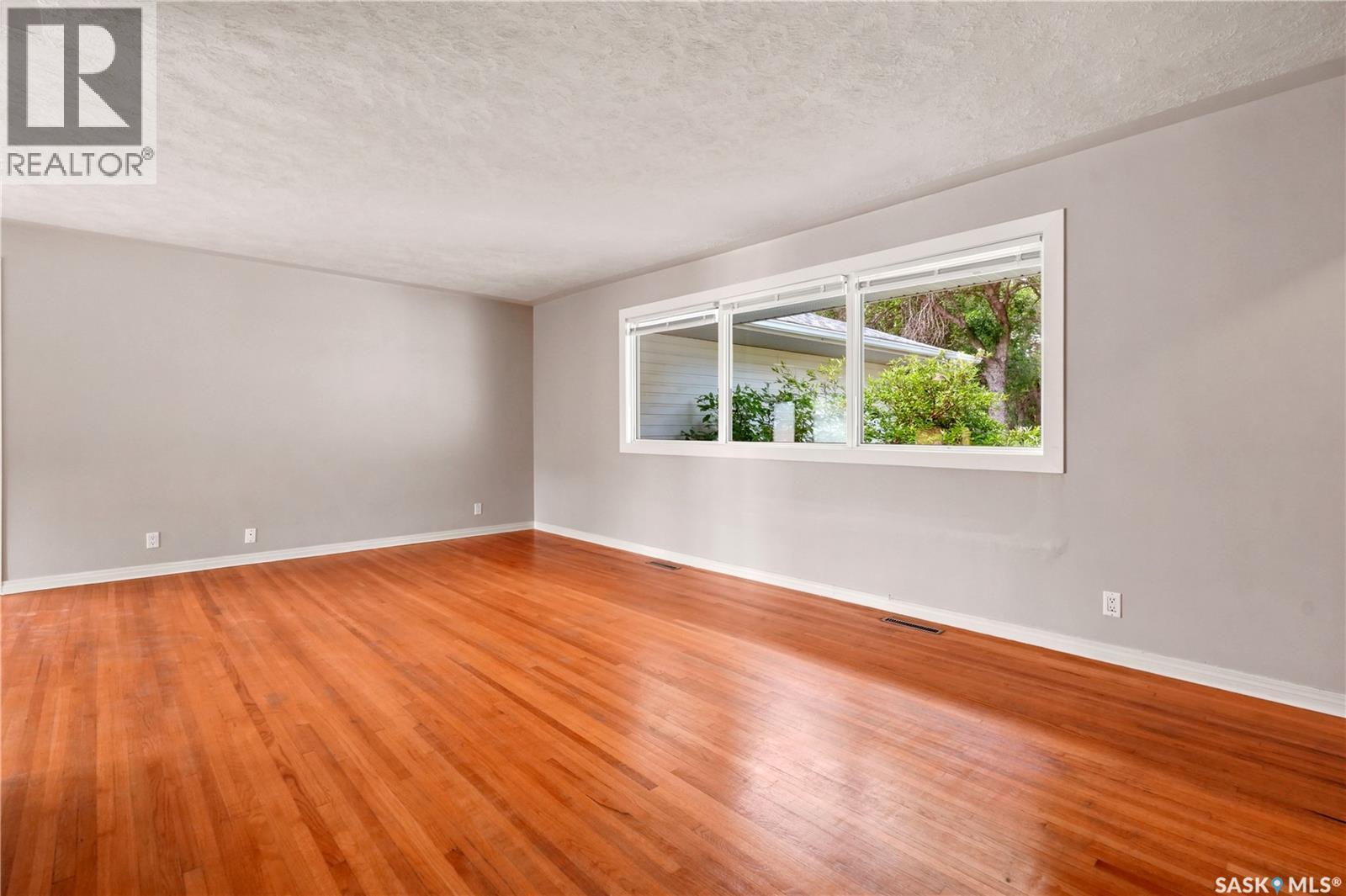 53 Darke CRESCENT - 5