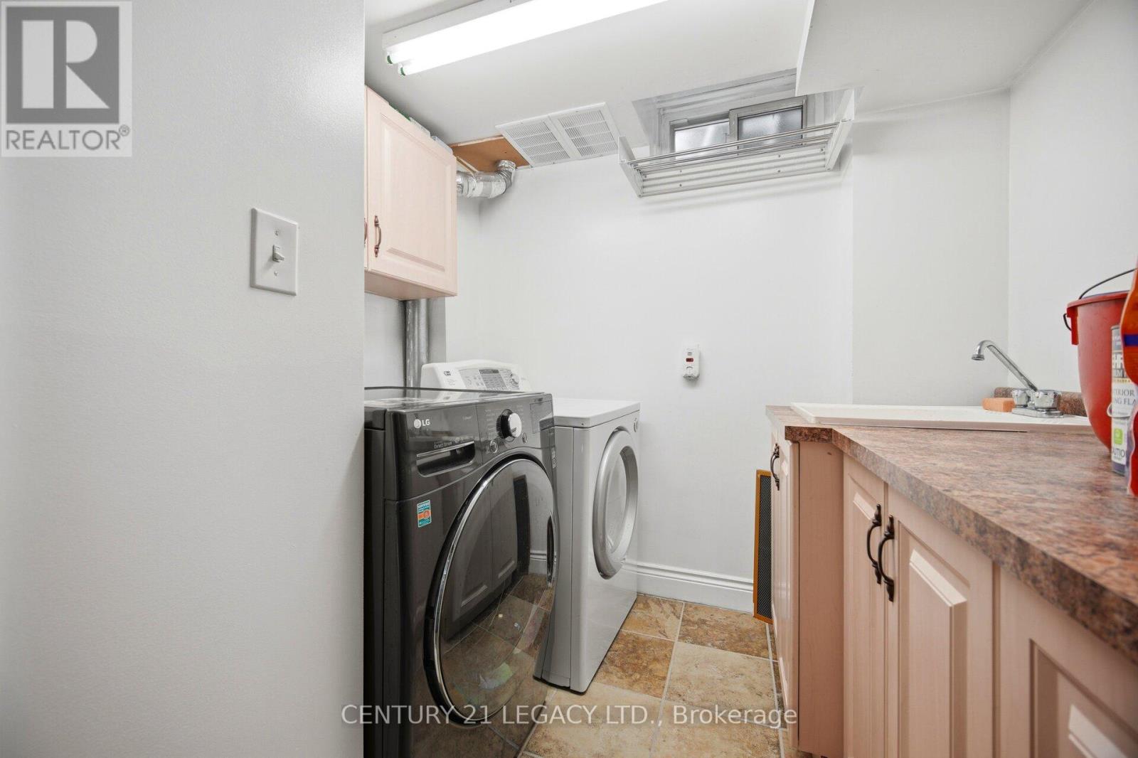 28 WILDFIRE ROAD - 32