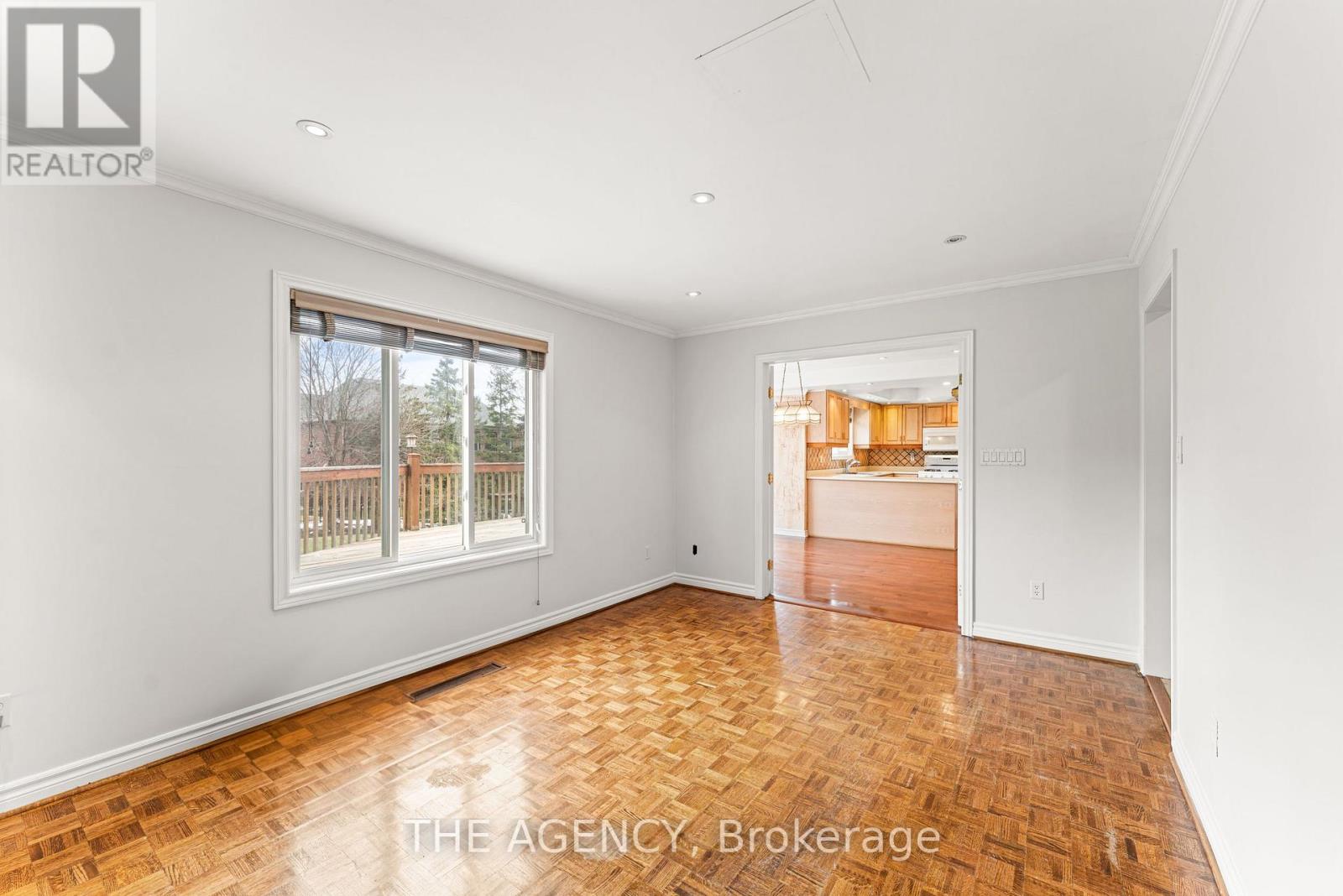 92 RUSSELL SNIDER DRIVE - 15