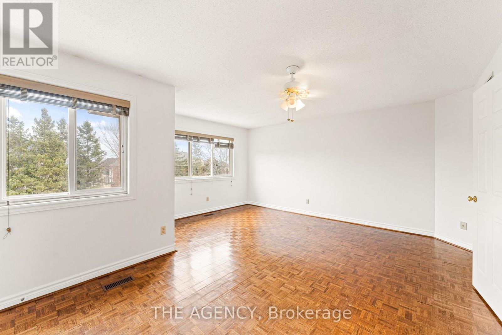 92 RUSSELL SNIDER DRIVE - 18
