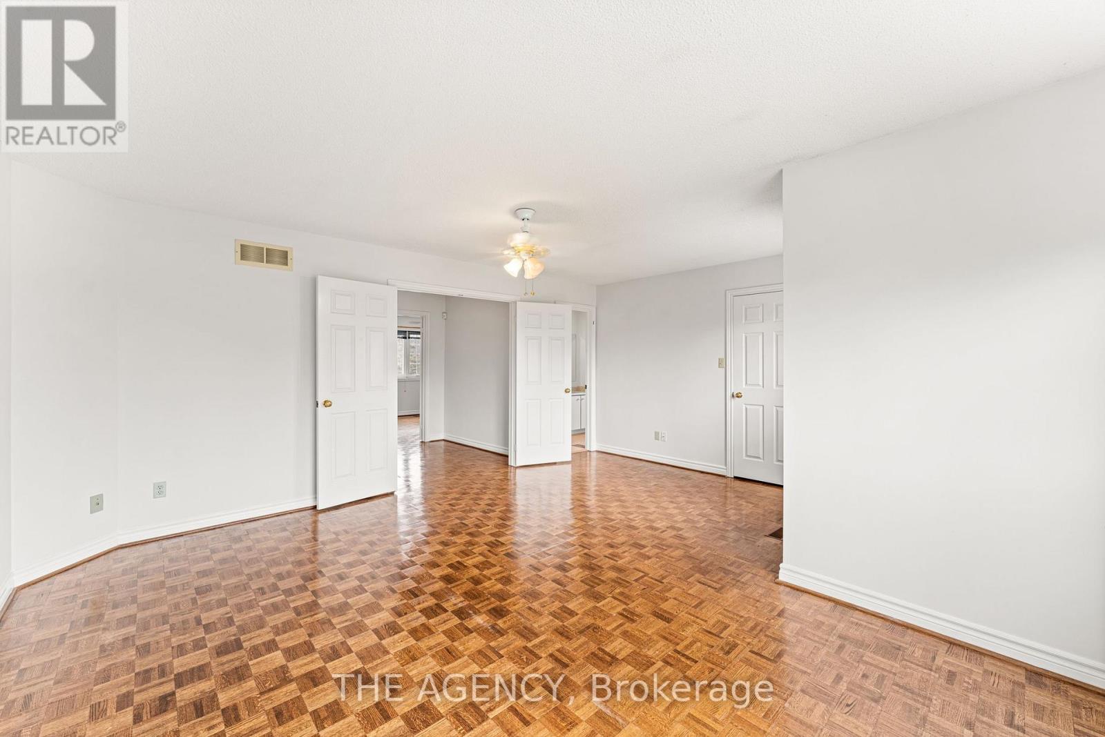92 RUSSELL SNIDER DRIVE - 19