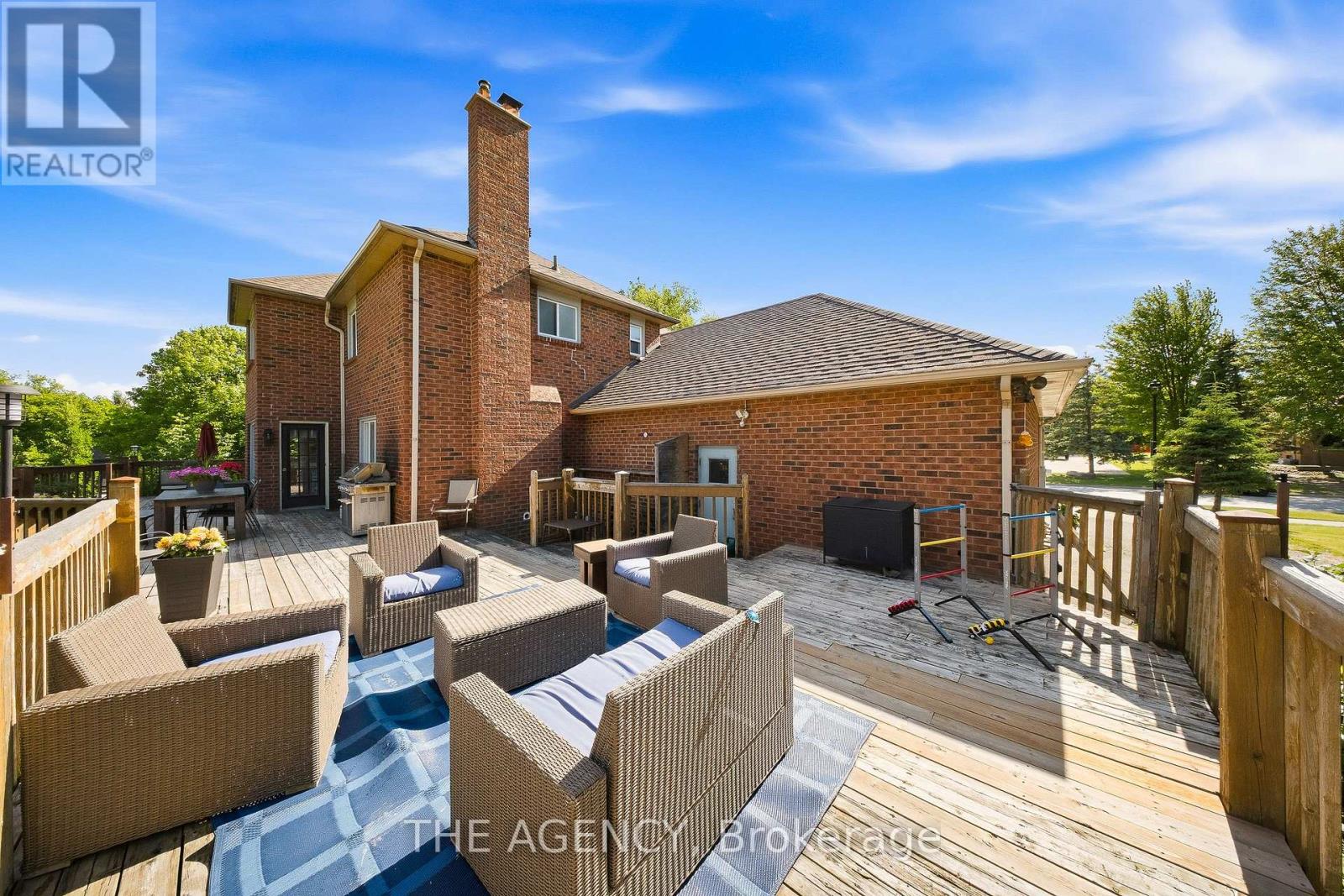92 RUSSELL SNIDER DRIVE - 31