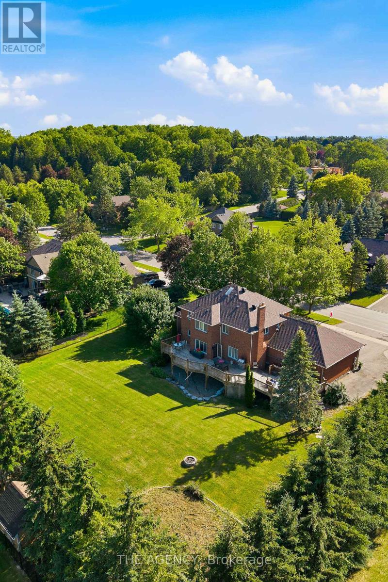 92 RUSSELL SNIDER DRIVE - 40