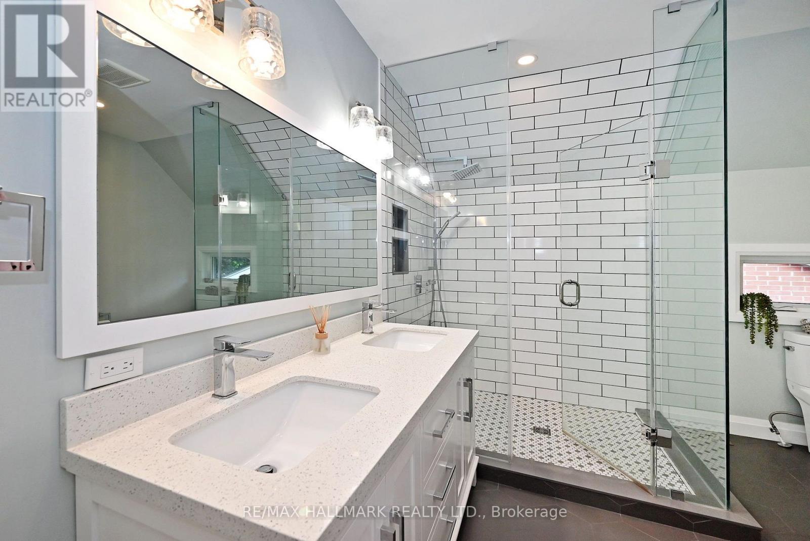 334 STEWART STREET - 30