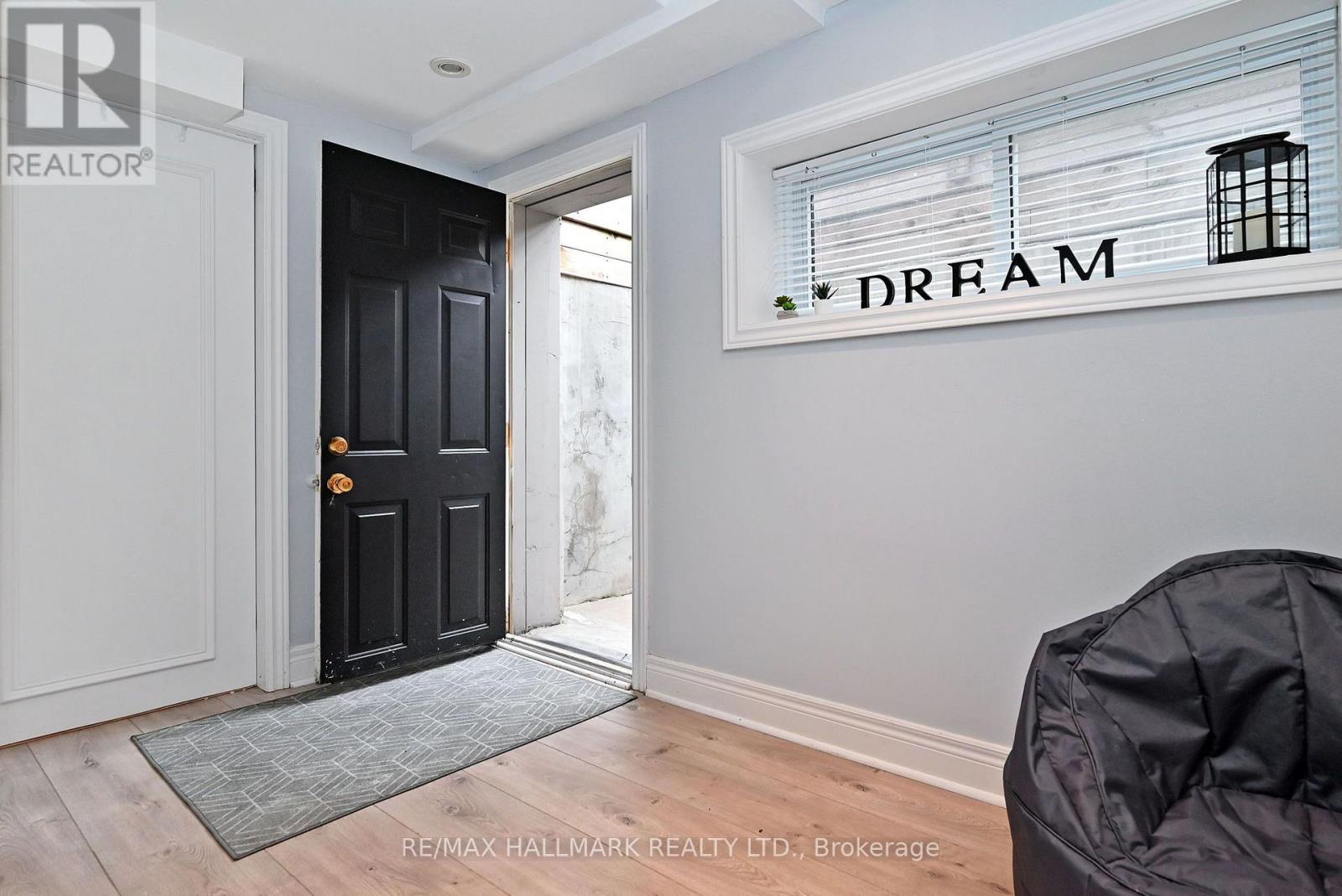 334 STEWART STREET - 34