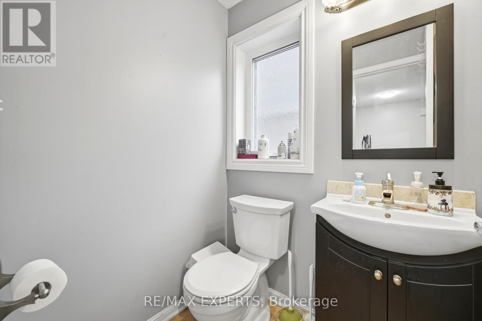 27 KIDD CRESCENT - Image 16