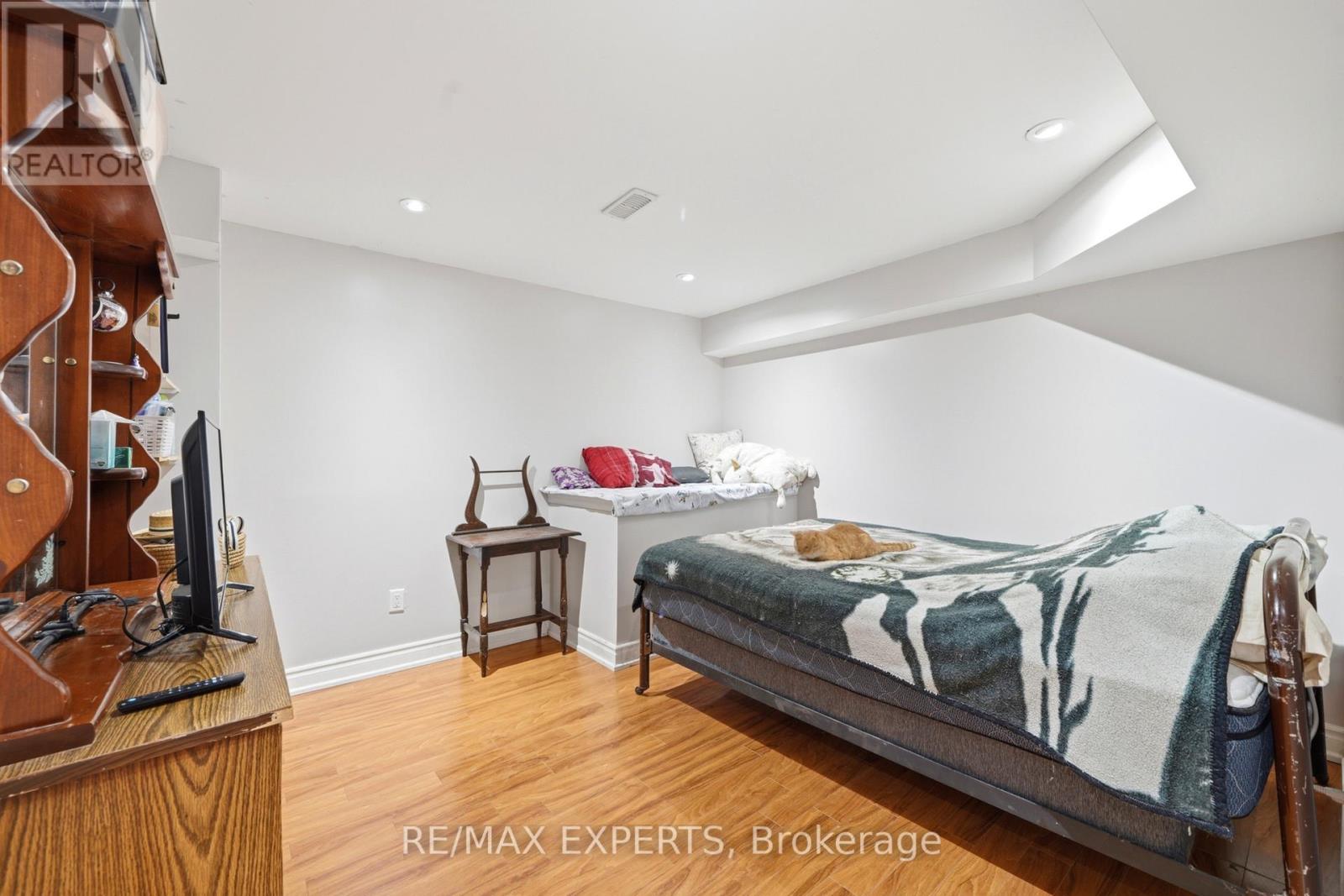 27 KIDD CRESCENT - Image 34