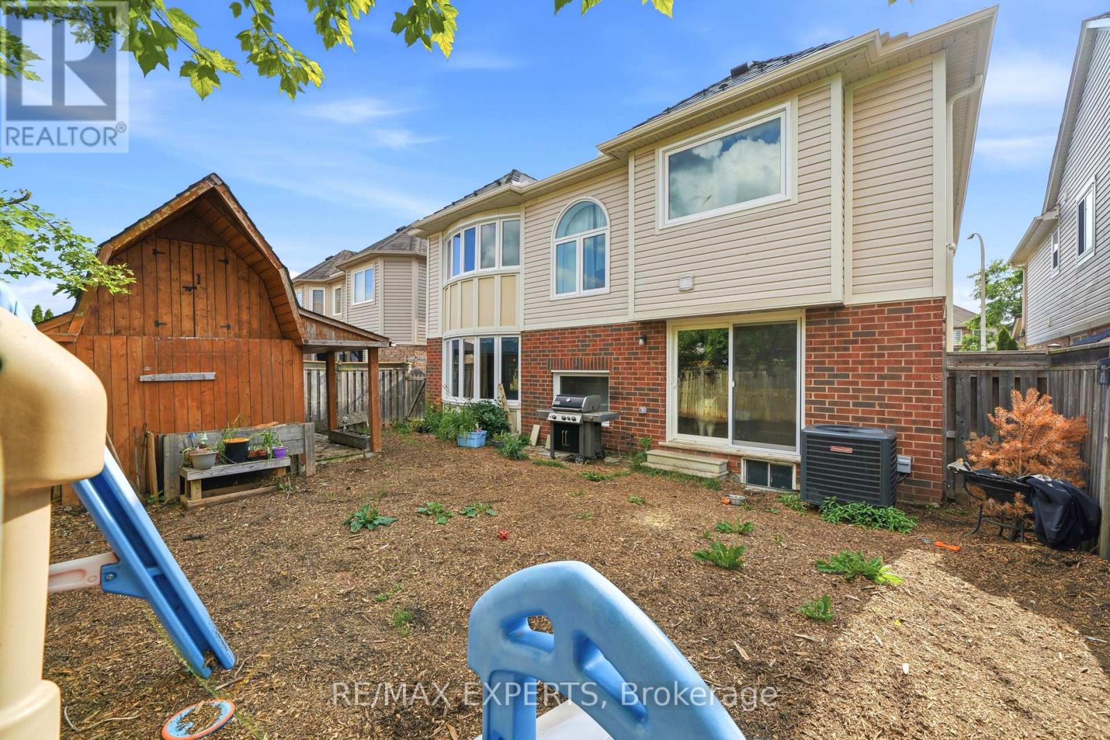 27 KIDD CRESCENT - Image 36